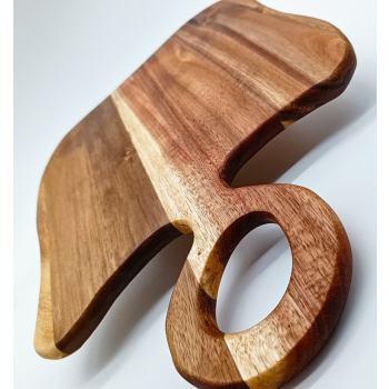 Deska z akacji dł.36,5cm/szer.26,5cm/wys.1,5cm