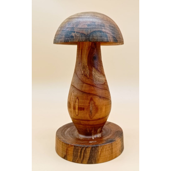 Grzyb z czereśni szer.7,9cm/wys.15cm