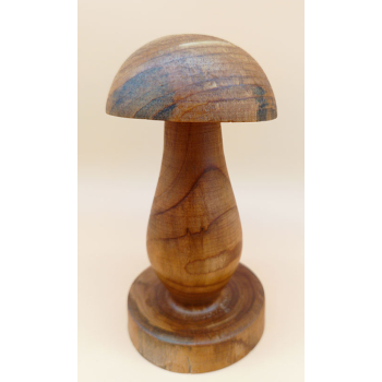 Grzyb z czereśni szer.7,9cm/wys.15cm