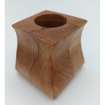 Drewniany pojemnik szer.8,5cm/wys.10cm/dł.8,5cm