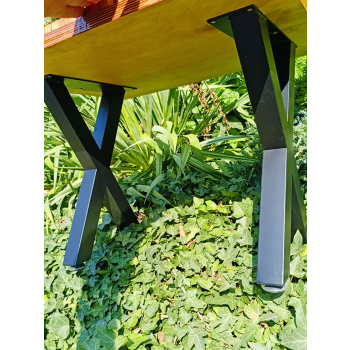 Stolik kawowy, plastry drewniane zalewane żywicą epoksydową dł.57,5cm/szer.47,5cm/wys.43,5cm