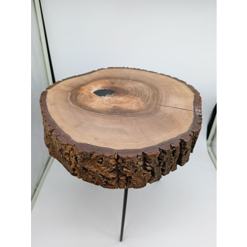 Stolik kawowy drewno orech włoski dł.36,5cm / szer.31,5cm / wys.35cm