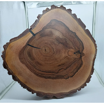 Stolik kawowy drewno orech włoski dł.50cm / szer.46cm / wys.48cm